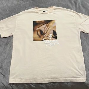 Ariana Grande women’s tshirt
